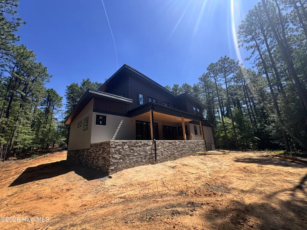 239 Hill Road Southern Pines, NC 28387