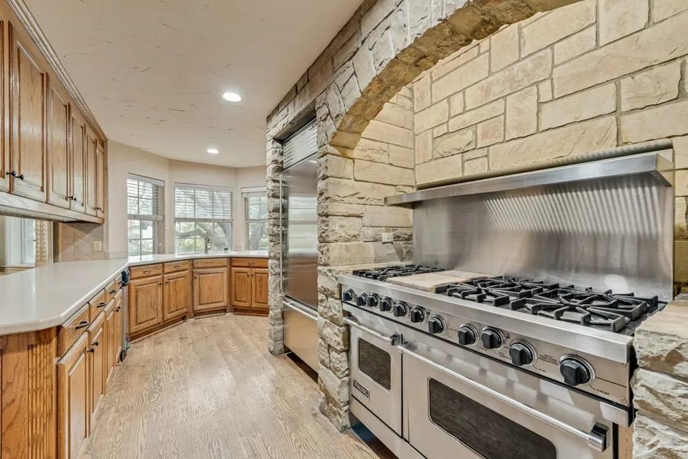 2 Eastshore Road Heath, TX 75032