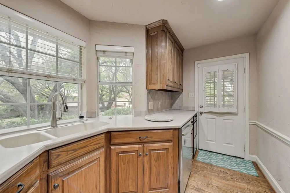 2 Eastshore Road Heath, TX 75032