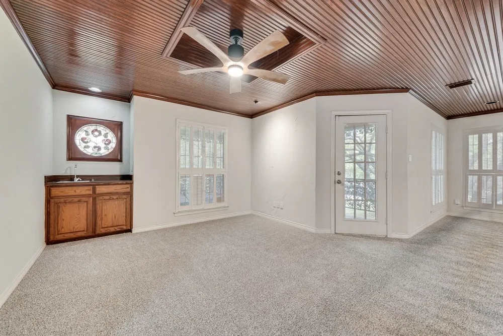 2 Eastshore Road Heath, TX 75032