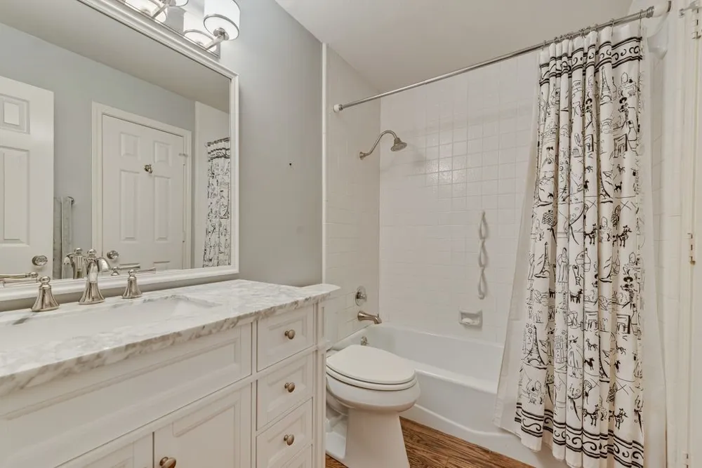 2 Eastshore Road Heath, TX 75032