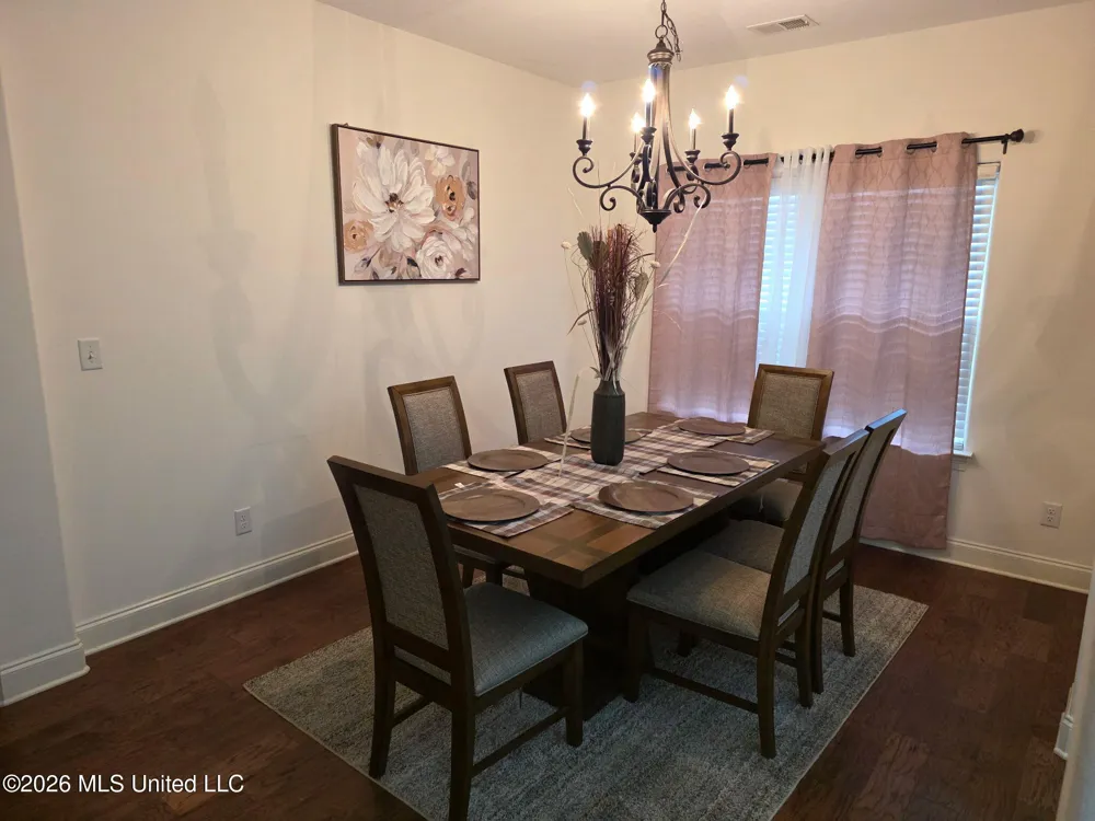 5098 Kensington Creek Drive Southaven, MS 38672