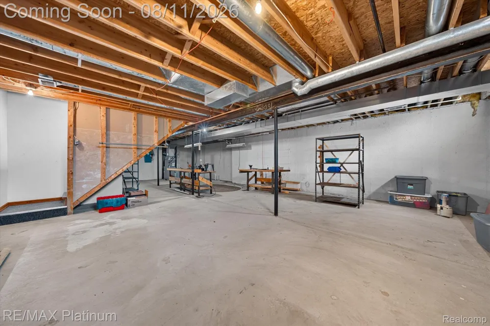 7892 Birkenstock Drive Genoa Township, MI 48114