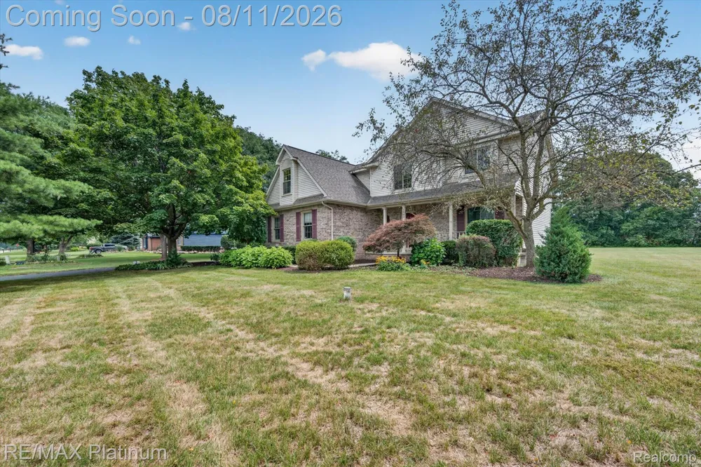 7892 Birkenstock Drive Genoa Township, MI 48114