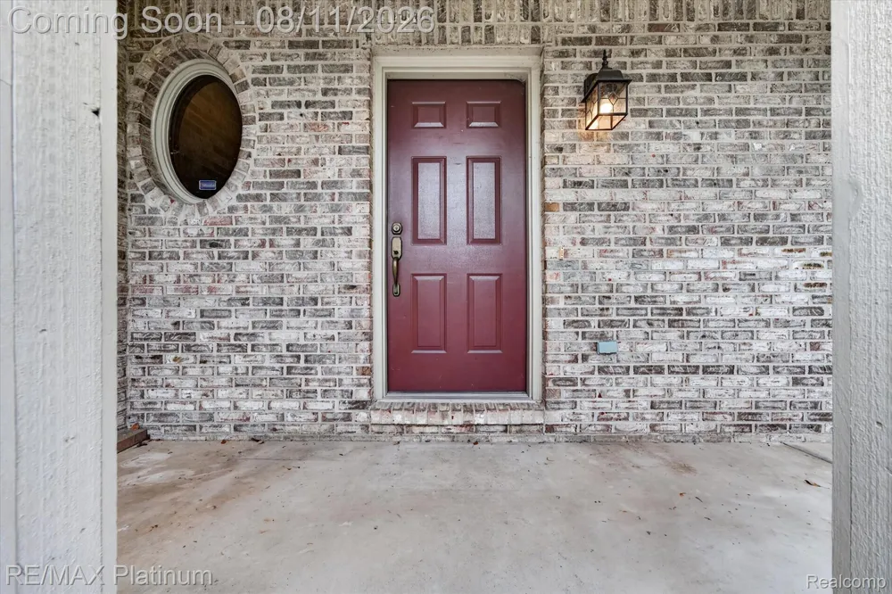 7892 Birkenstock Drive Genoa Township, MI 48114