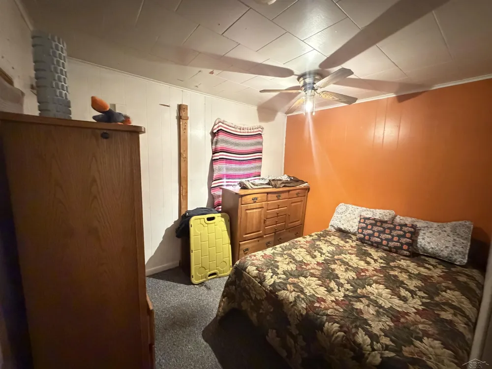 1802 Marquette Street Saginaw City, MI 48602