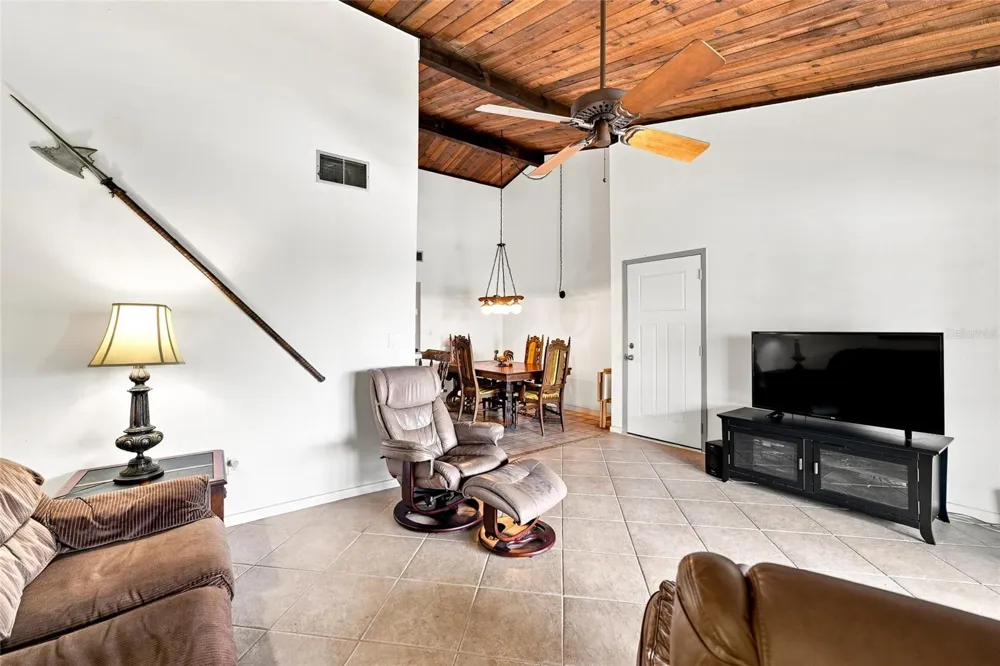 501 PLAZA SEVILLE COURT #2 Treasure Island, FL 33706