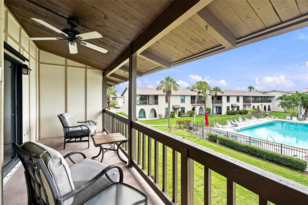 501 PLAZA SEVILLE COURT #2 Treasure Island, FL 33706