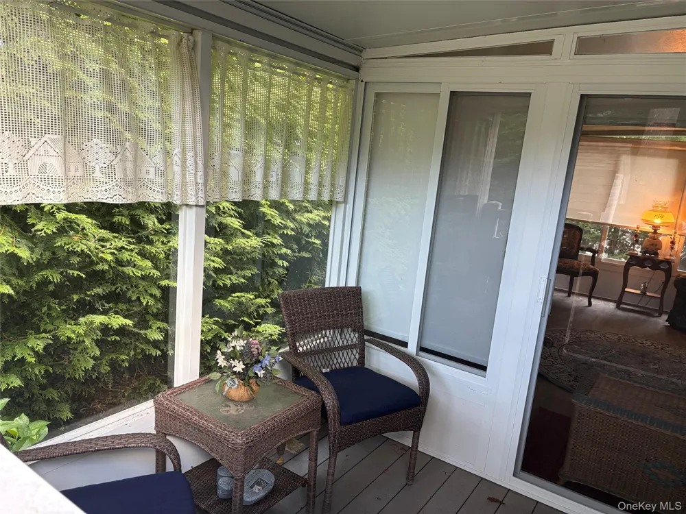 1661 Old Country Road #258 Riverhead, NY 11901
