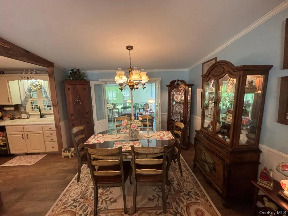 1661 Old Country Road #258 Riverhead, NY 11901