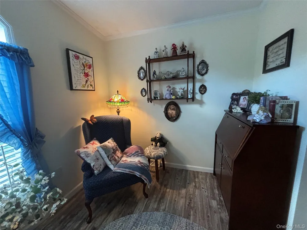1661 Old Country Road #258 Riverhead, NY 11901