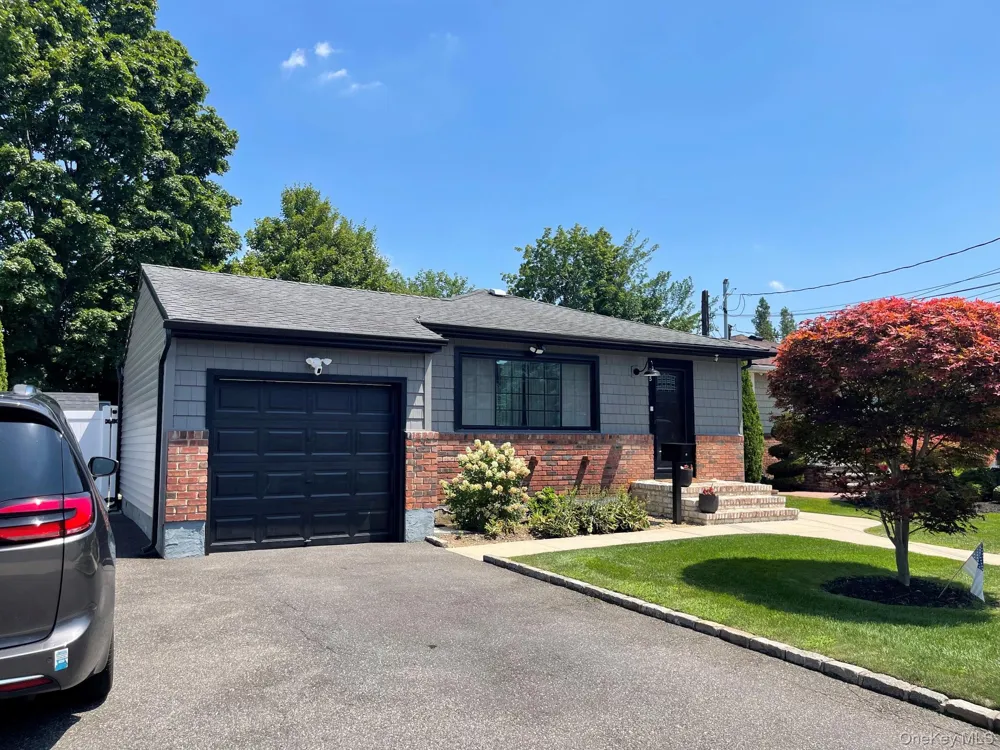 155 Secatogue Avenue Farmingdale, NY 11735