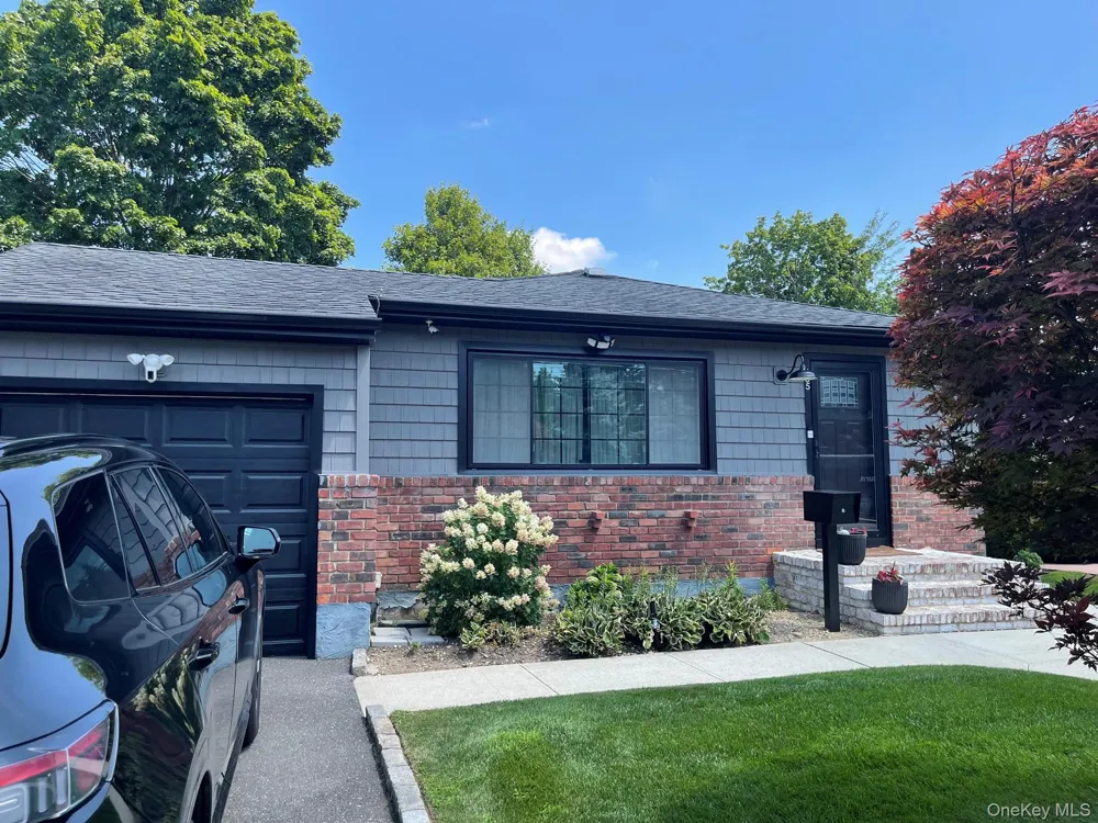 155 Secatogue Avenue Farmingdale, NY 11735