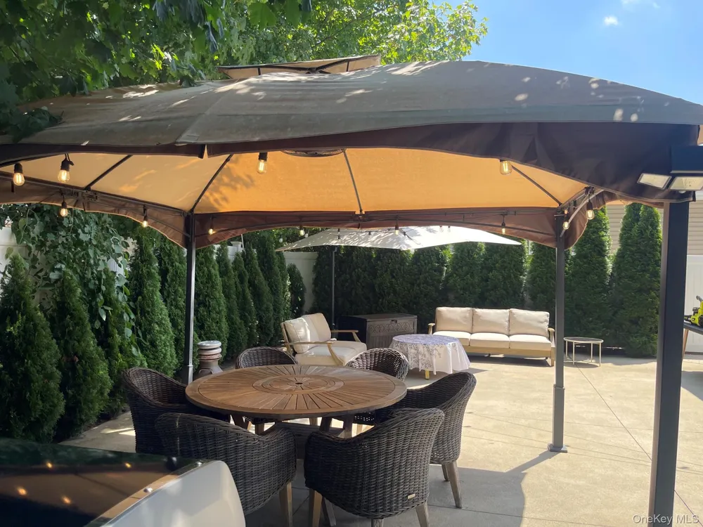 155 Secatogue Avenue Farmingdale, NY 11735
