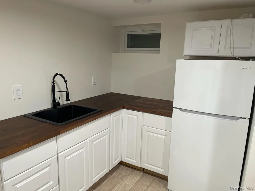 155 Secatogue Avenue Farmingdale, NY 11735