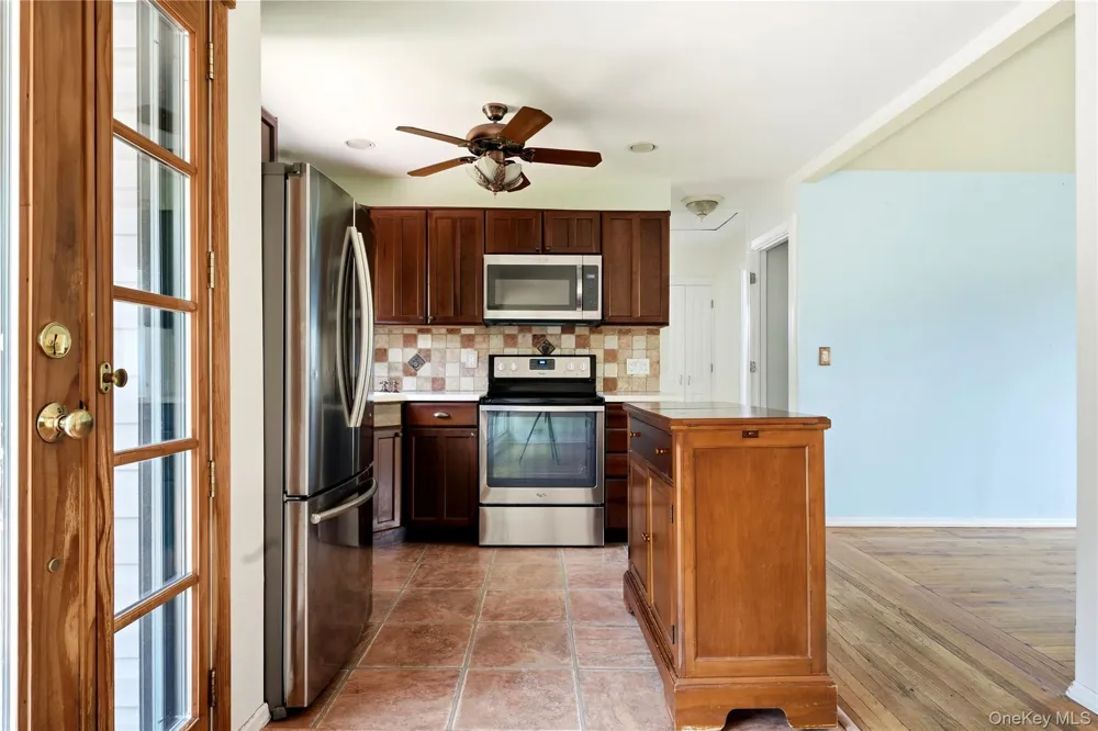 188 1st Avenue Massapequa Park, NY 11762