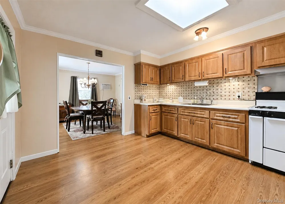 102 Magnolia Drive Selden, NY 11784