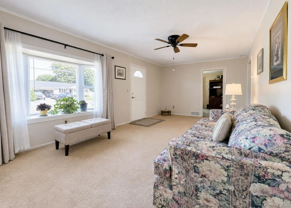 102 Magnolia Drive Selden, NY 11784