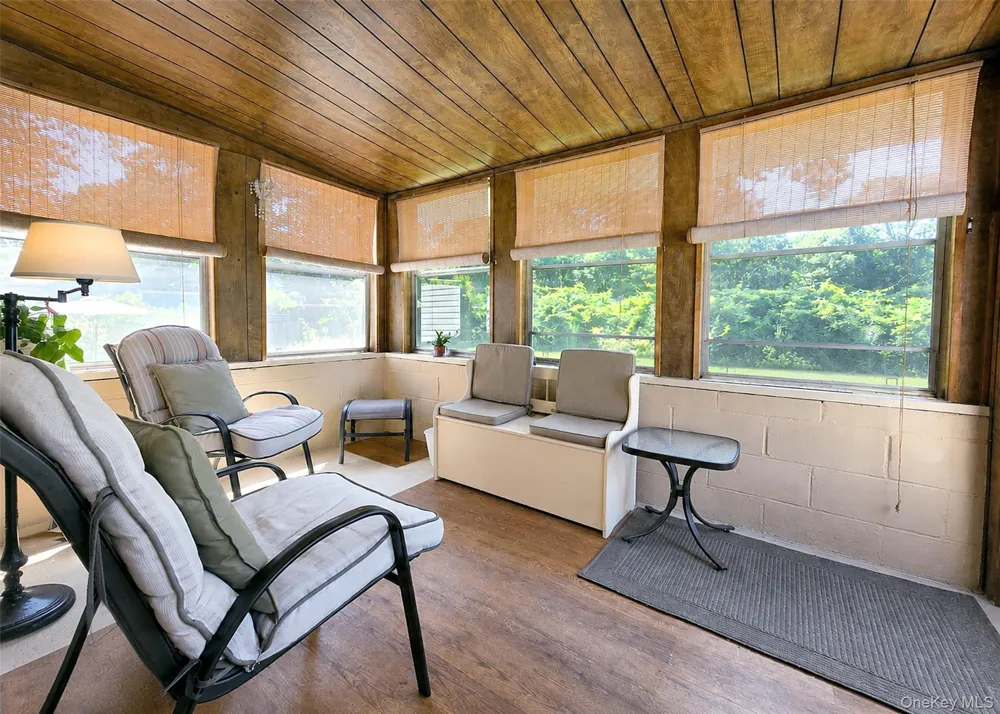 102 Magnolia Drive Selden, NY 11784