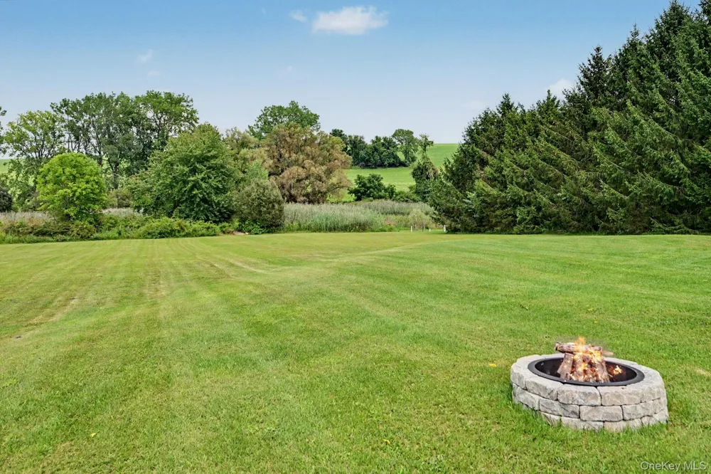 14 Storm Drive Poughquag, NY 12570