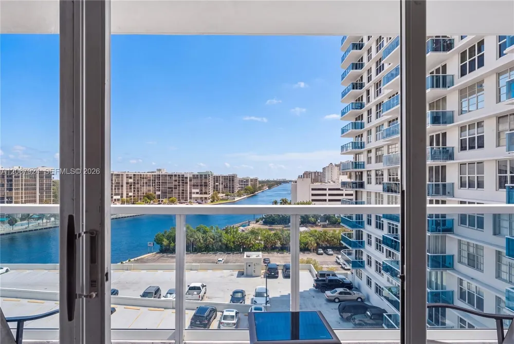 3800 S Ocean Dr #802 Hollywood, FL 33019