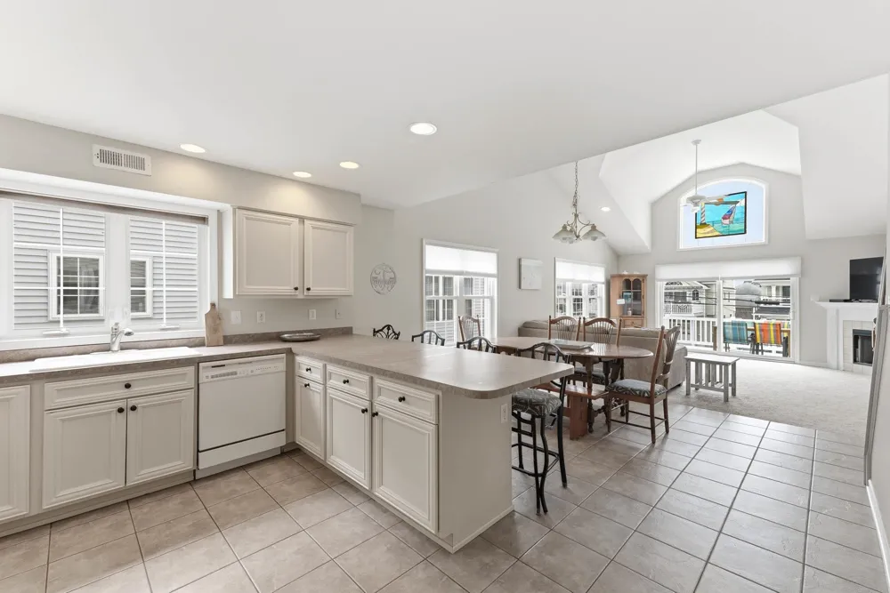 127 43rd Street Sea Isle City, NJ 08243