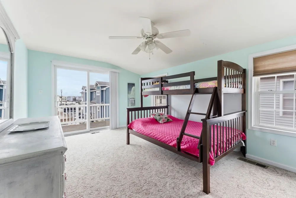 127 43rd Street Sea Isle City, NJ 08243