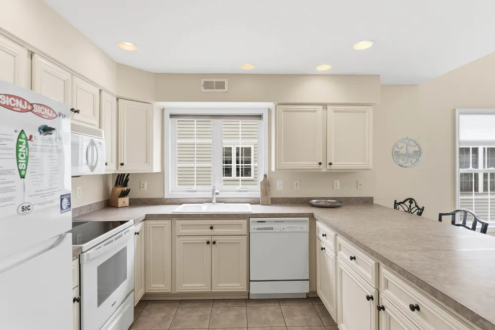 127 43rd Street Sea Isle City, NJ 08243