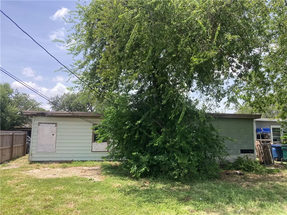 4818 Franklin Drive Corpus Christi, TX 78415