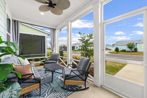 8943 Parrot Place