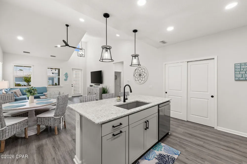 8943 Parrot Place Panama City Beach, FL 32413