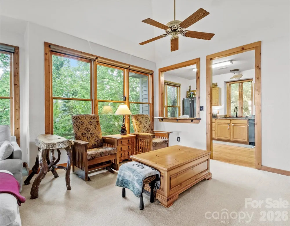 10 Stoney Falls Loop #304 Burnsville, NC 28714