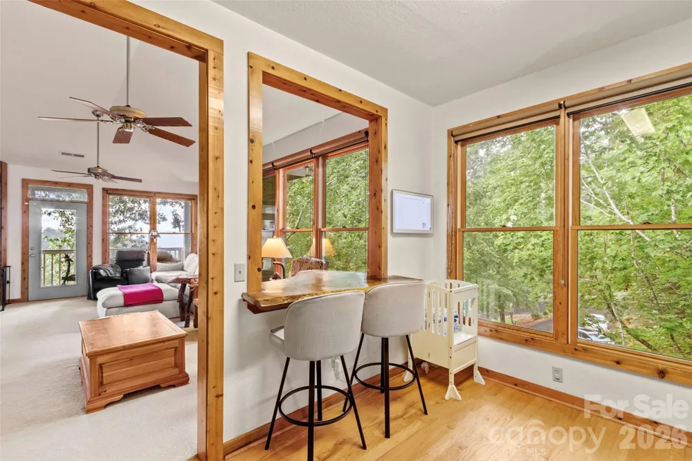 10 Stoney Falls Loop #304 Burnsville, NC 28714