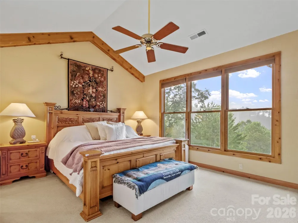 10 Stoney Falls Loop #304 Burnsville, NC 28714