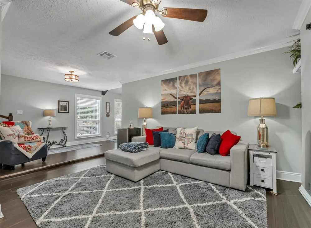 502 W Fawn Street Caldwell, TX 77836