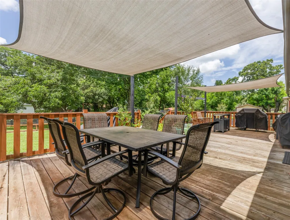 502 W Fawn Street Caldwell, TX 77836