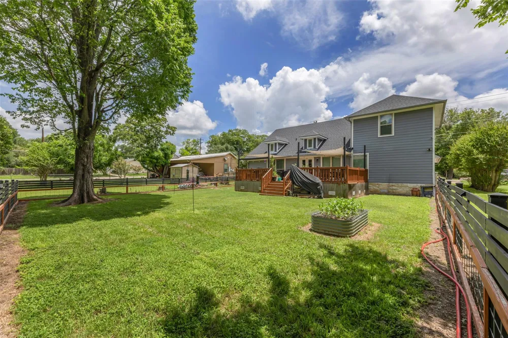 502 W Fawn Street Caldwell, TX 77836