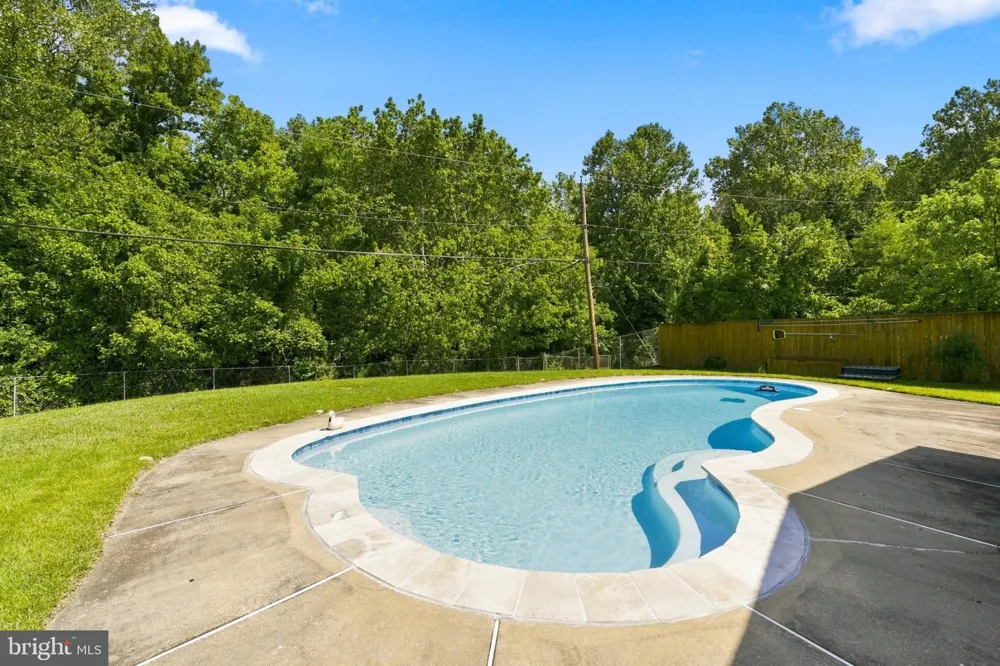 15746 POINTER RIDGE DRIVE Bowie, MD 20716