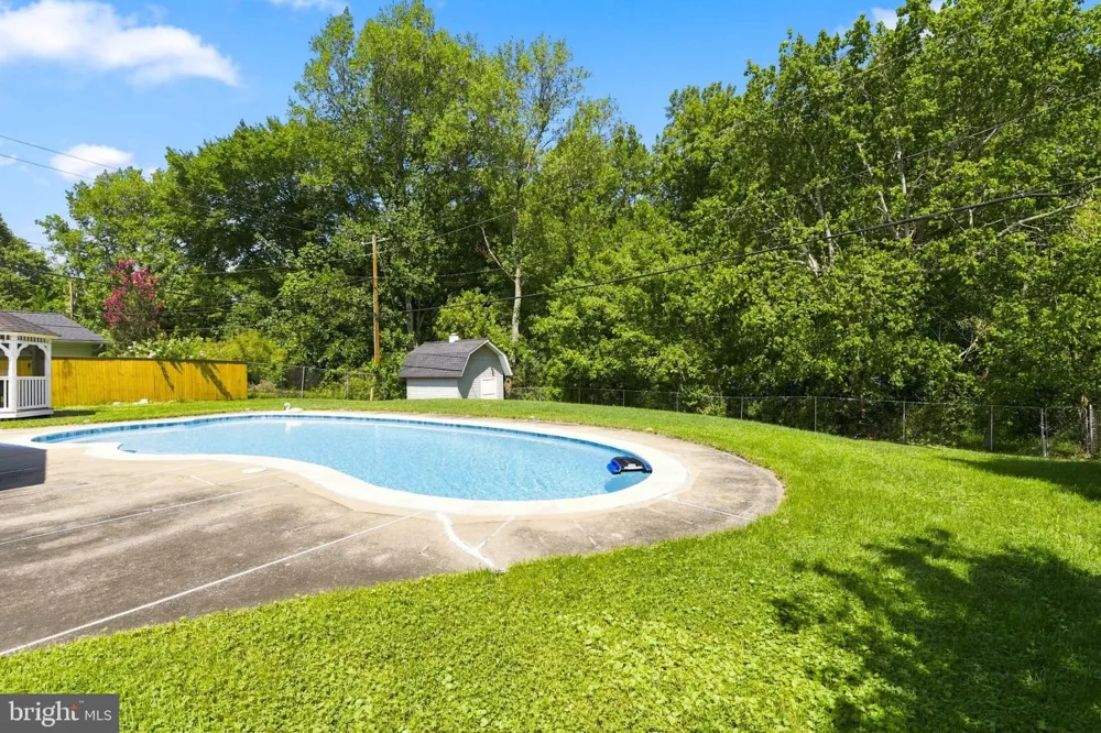 15746 POINTER RIDGE DRIVE Bowie, MD 20716