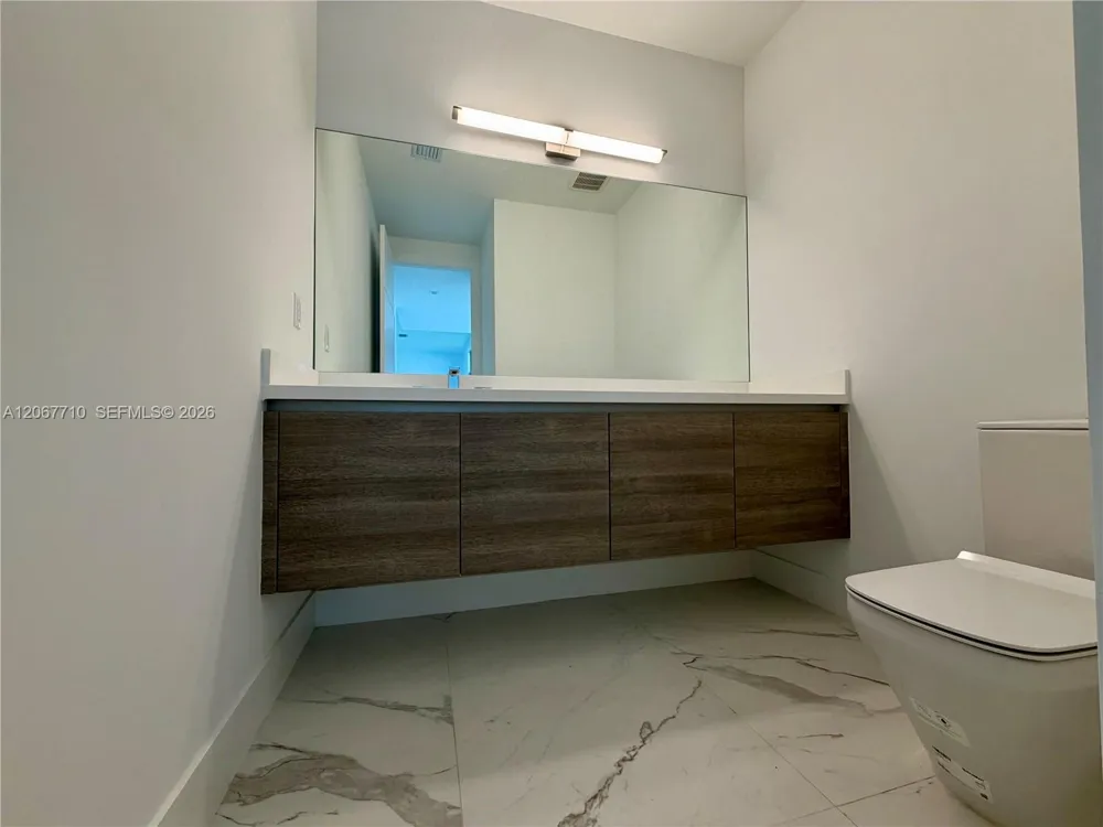16752 S Botaniko Dr S Weston, FL 33326