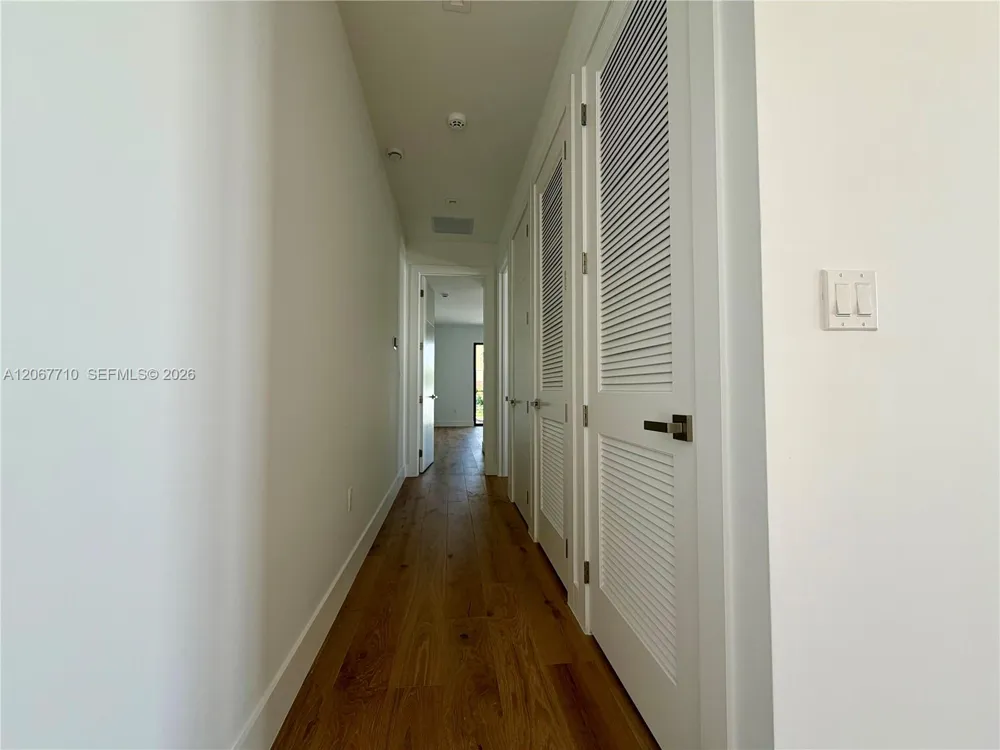 16752 S Botaniko Dr S Weston, FL 33326