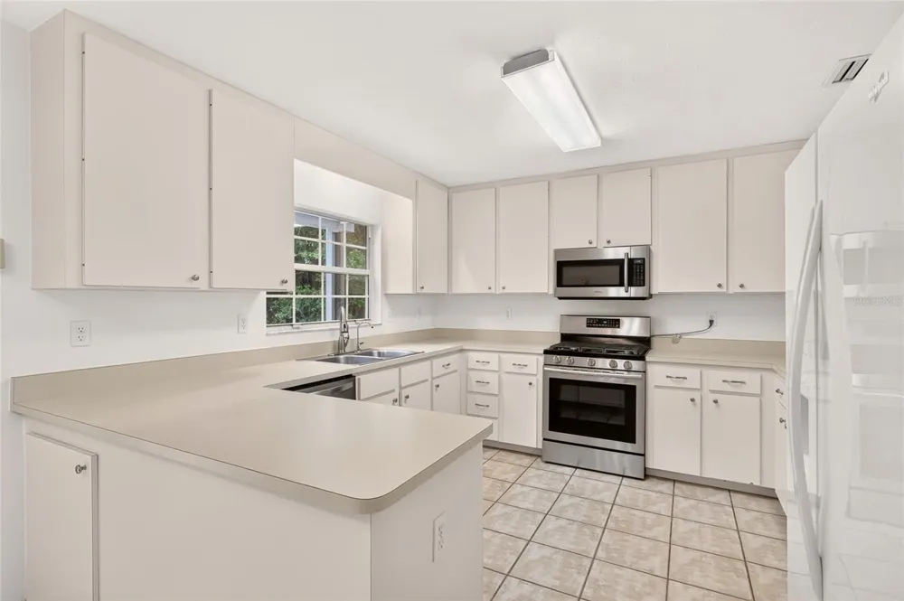 5015 NW 71ST PLACE Gainesville, FL 32653