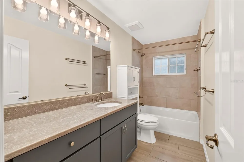 5015 NW 71ST PLACE Gainesville, FL 32653