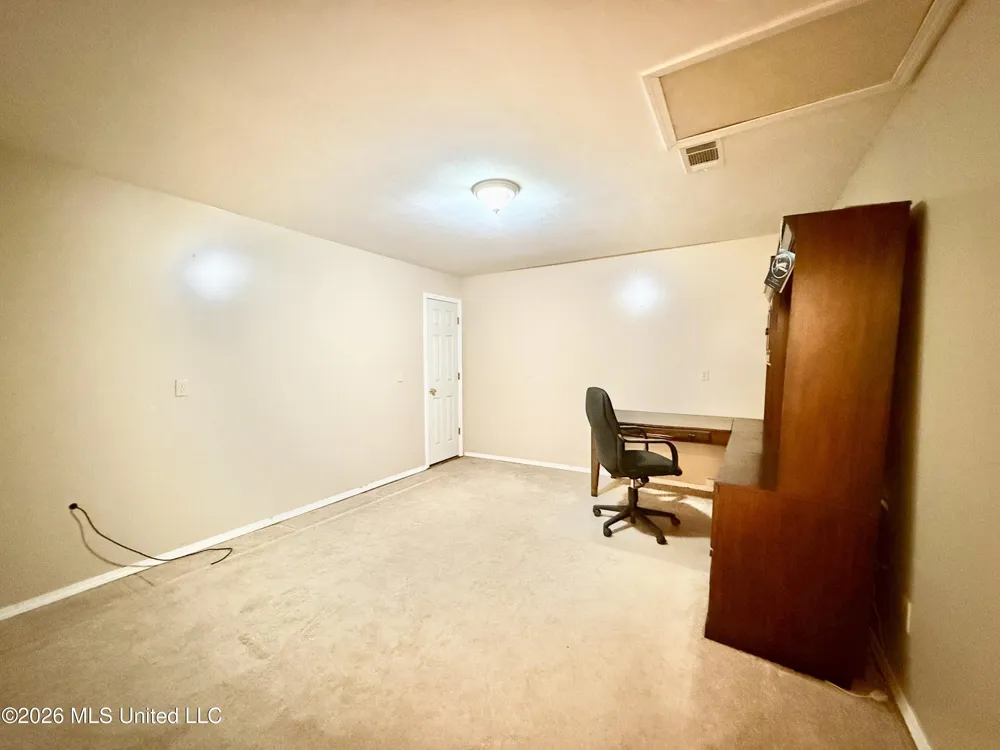 701 E Georgetown Street Crystal Springs, MS 39059