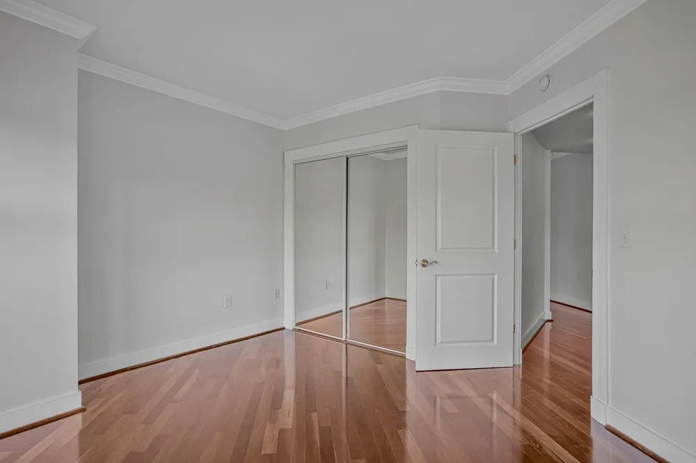5 PARK PLACE #414 Annapolis, MD 21401