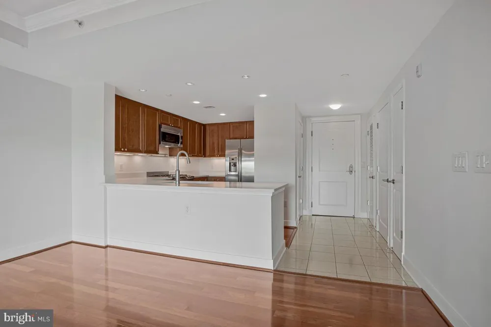 5 PARK PLACE #414 Annapolis, MD 21401