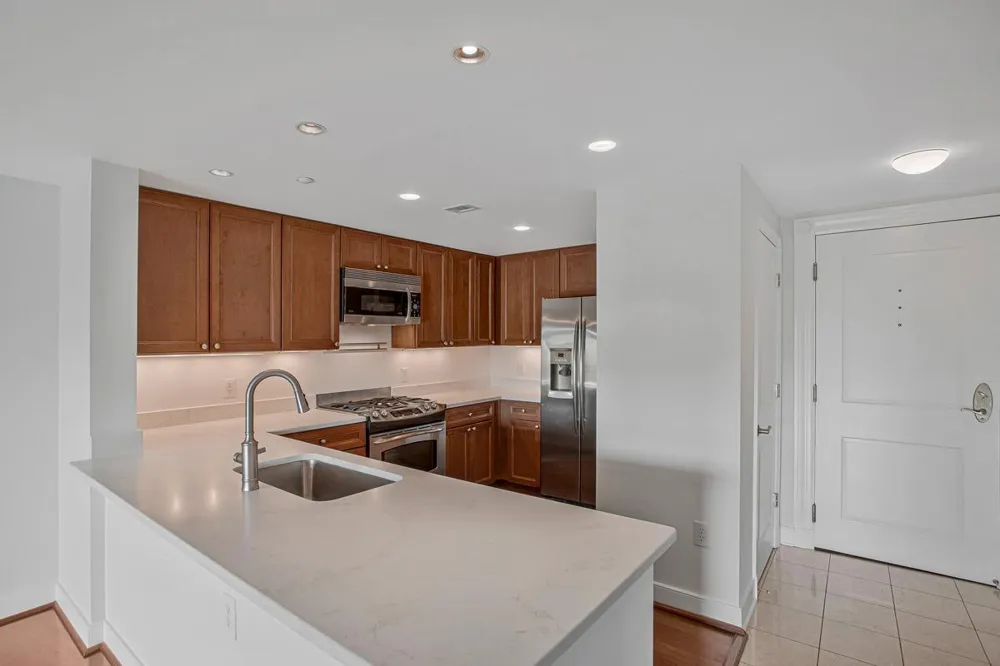 5 PARK PLACE #414 Annapolis, MD 21401