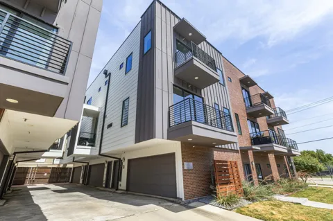 2450 Garrett Avenue #14