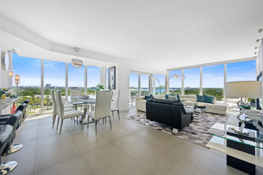 10275 Collins Ave #722 Bal Harbour, FL 33154