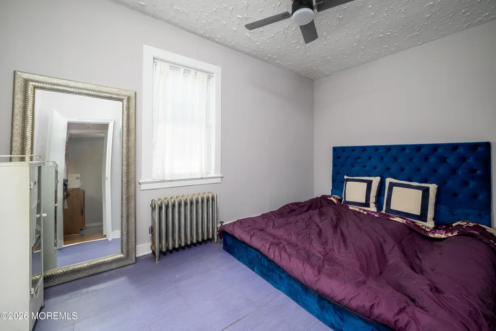 22 Brevent Avenue Leonardo, NJ 07737